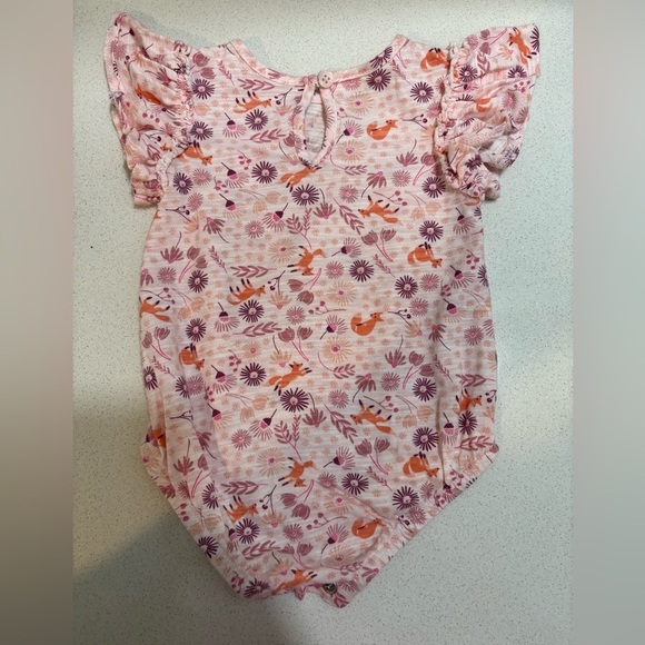 First Impressions - 0-3 months - Baby Girl Outfit - Picture 5 of 8